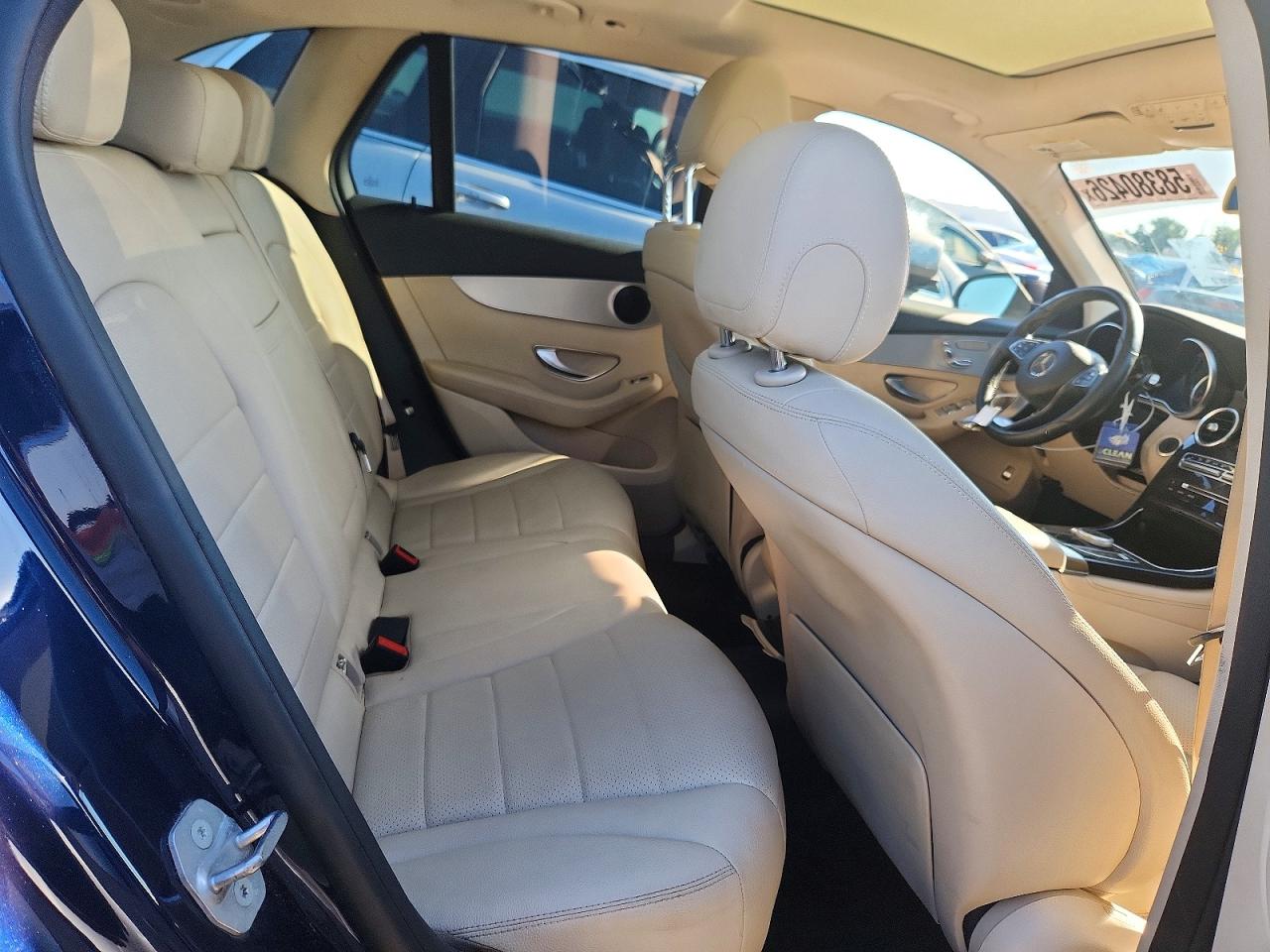 2017 MERCEDES-BENZ GLC GLC300 Base-4M