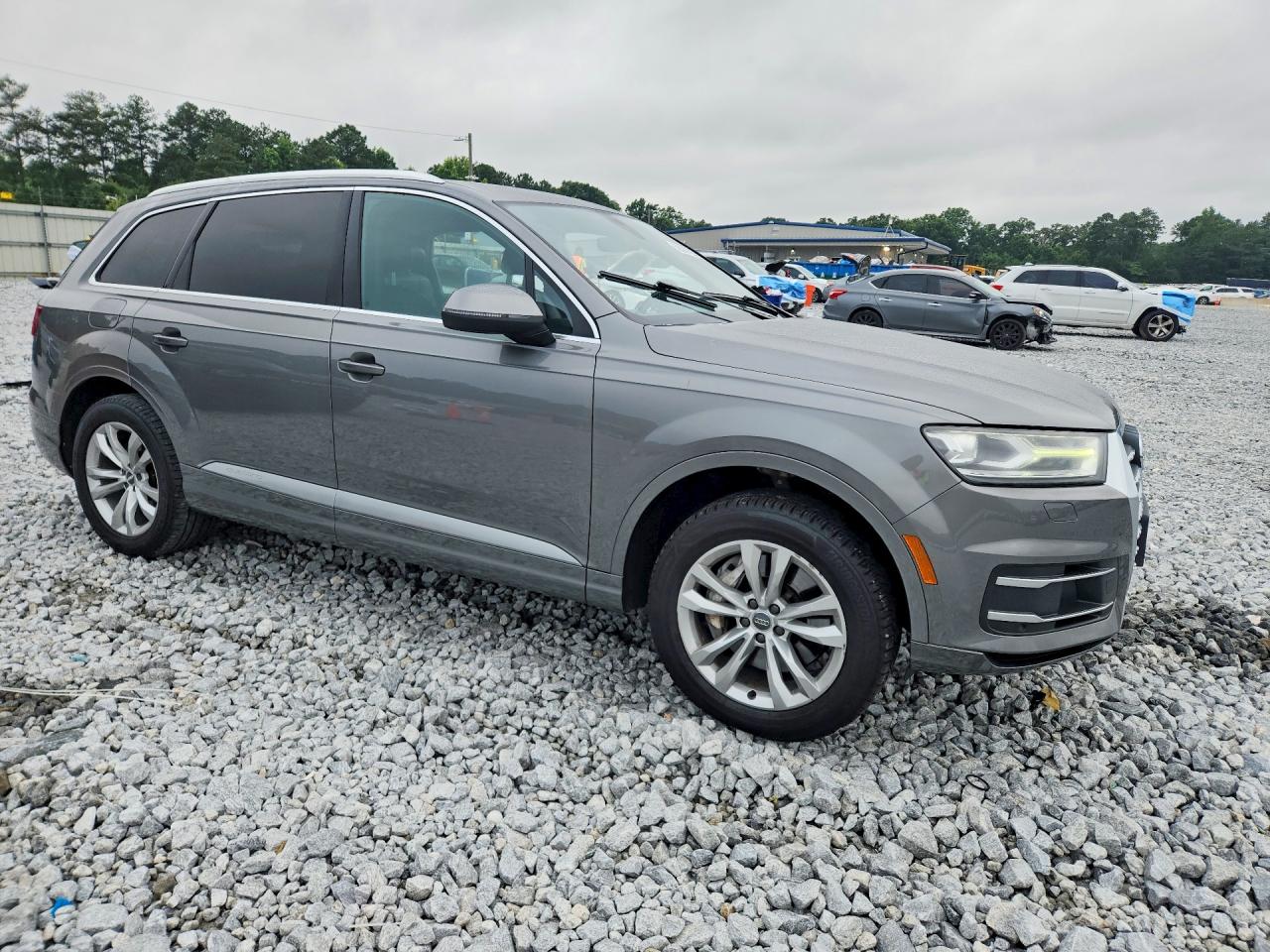 2017 AUDI Q7 quattro Premium