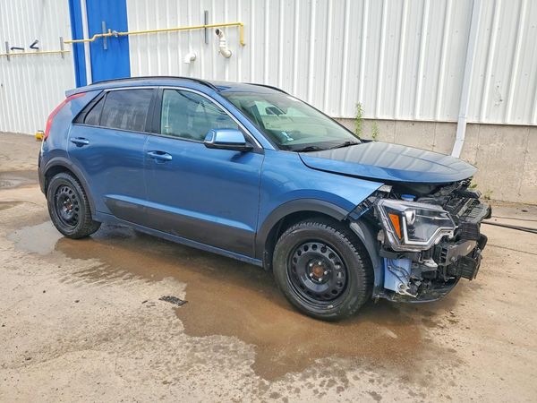 2025 KIA NIRO