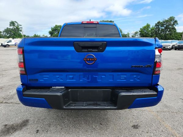 2024 NISSAN FRONTIER