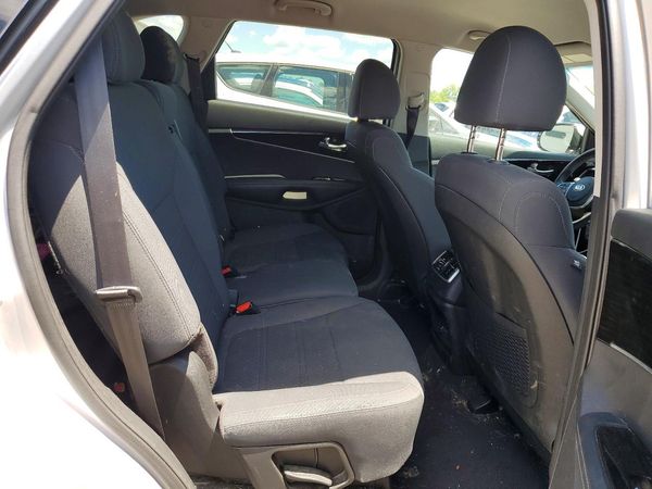 2019 KIA SORENTO L, LX, S