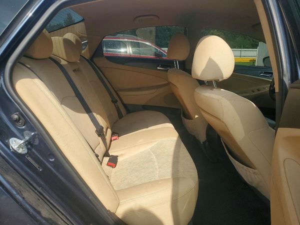 2012 HYUNDAI SONATA