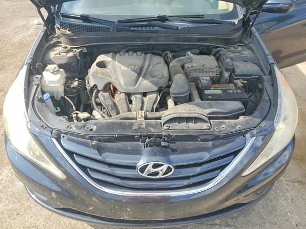 2012 HYUNDAI SONATA