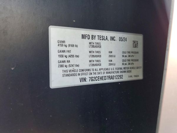 2024 TESLA CYBERTRUCK