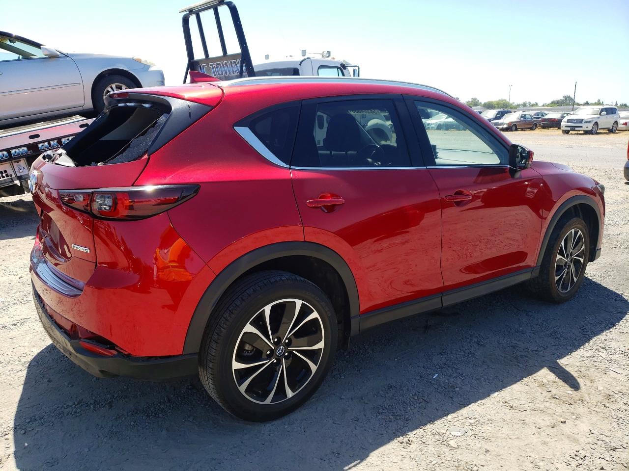 2022 MAZDA CX-5 Premium Package