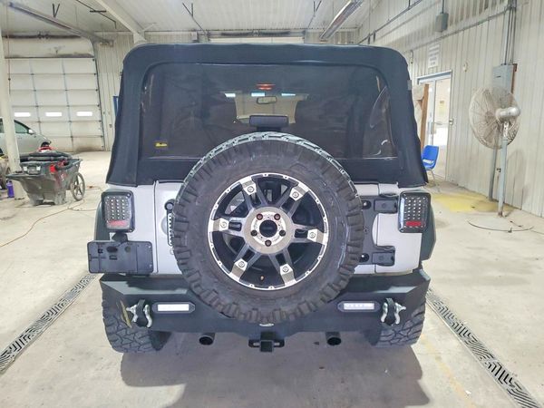 2013 JEEP WRANGLER Sahara — DIRR