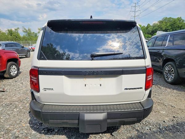 2025 TOYOTA LAND CRUISER