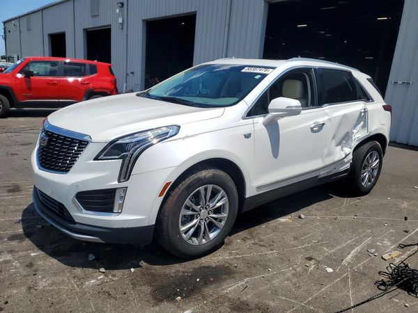 2022 CADILLAC XT5