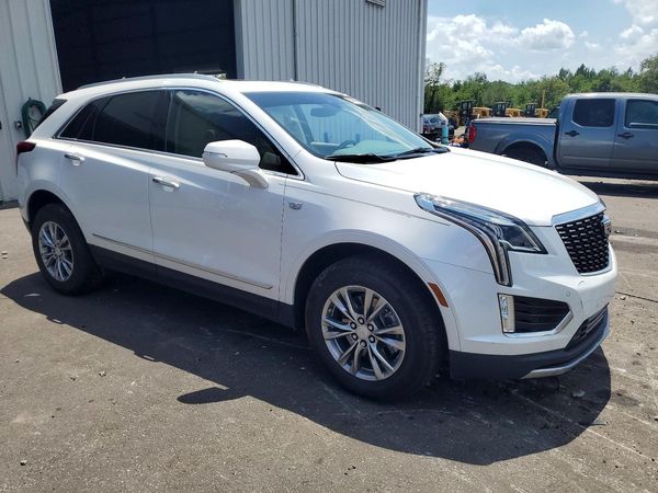 2022 CADILLAC XT5