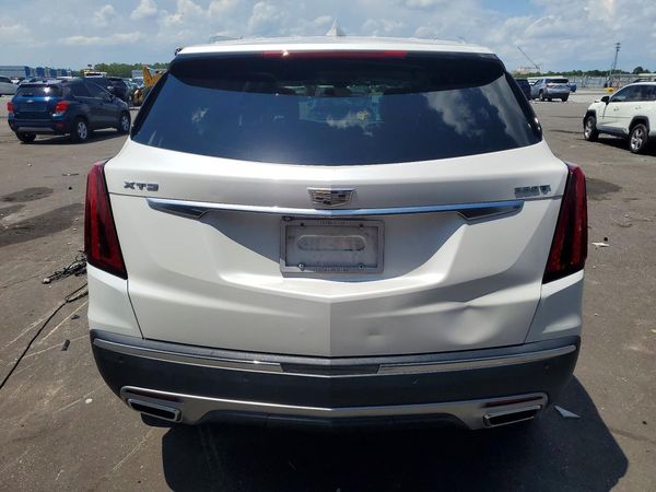 2022 CADILLAC XT5