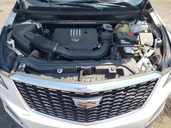 2022 CADILLAC XT5