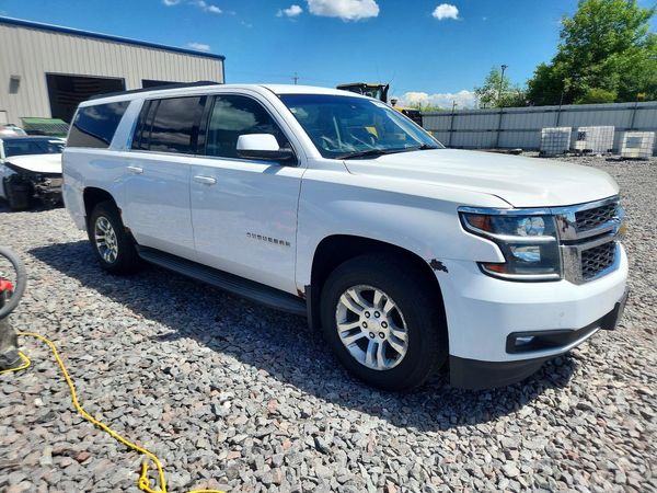 2015 CHEVROLET SUBURBAN LT