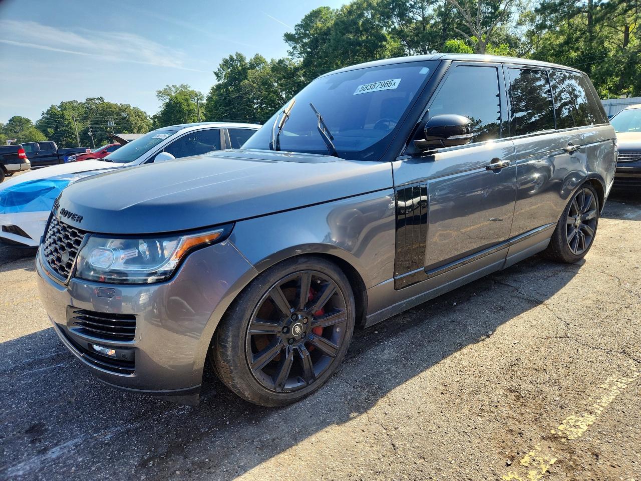 2016 LAND ROVER RANGEROVER Supercharged — Front 3/4
