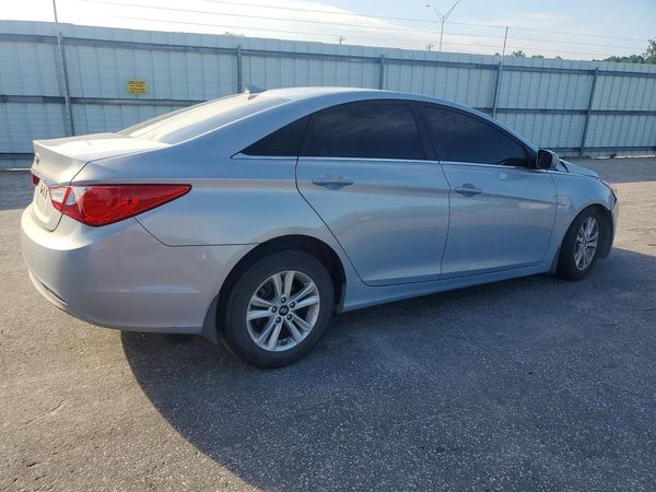 2013 HYUNDAI SONATA GLS/ GLS Popular