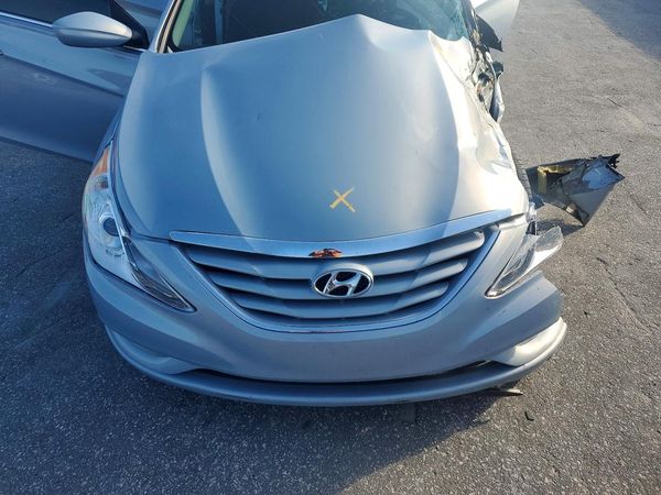 2013 HYUNDAI SONATA GLS/ GLS Popular