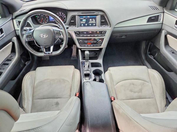2017 HYUNDAI SONATA