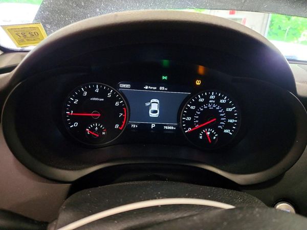 2018 KIA STINGER Premium