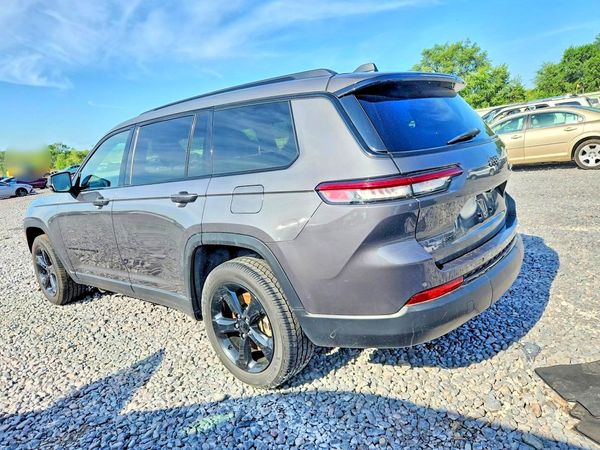 2021 JEEP GRAND CHEROKEE Laredo