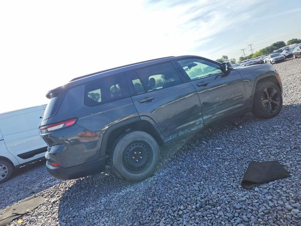 2021 JEEP GRAND CHEROKEE Laredo