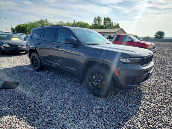 2021 JEEP GRAND CHEROKEE Laredo