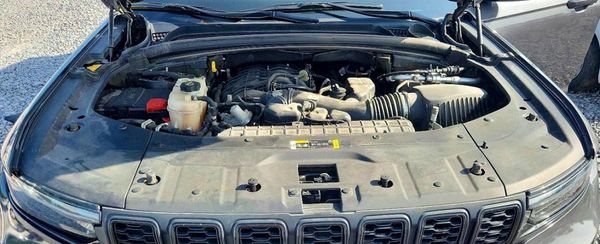 2021 JEEP GRAND CHEROKEE Laredo
