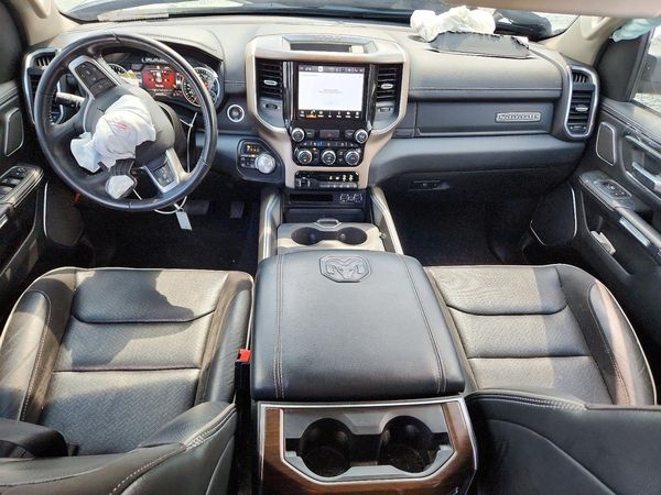 2022 RAM 1500 LARAMIE CREW CAB 4X4