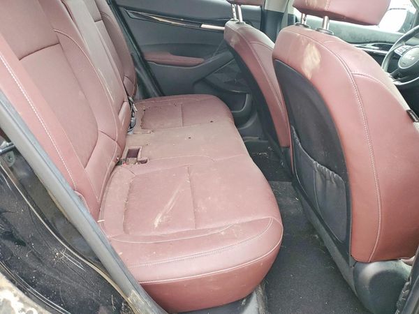 2022 KIA SELTOS SX, SX Sunroof Pkg