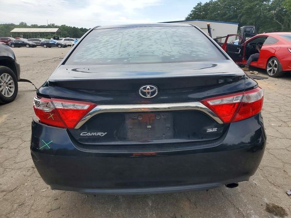 2017 TOYOTA CAMRY