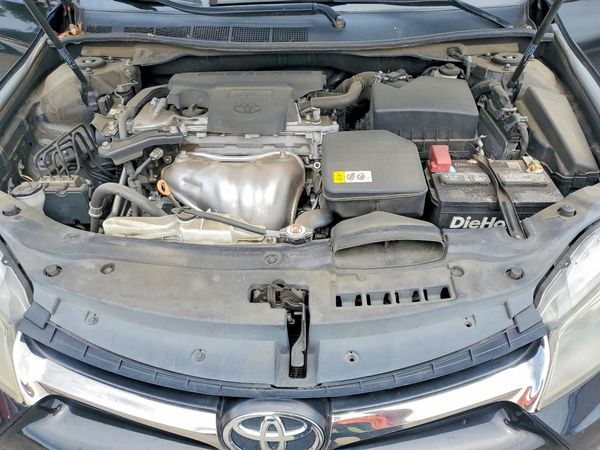 2017 TOYOTA CAMRY
