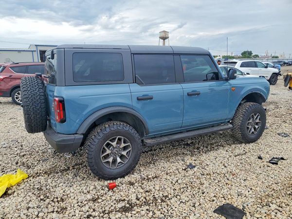 2021 FORD BRONCO