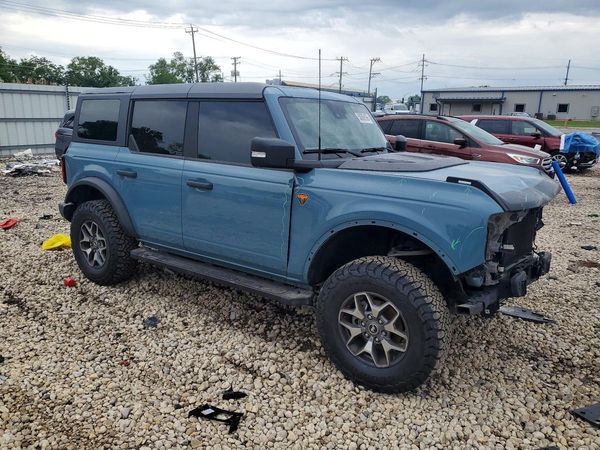 2021 FORD BRONCO