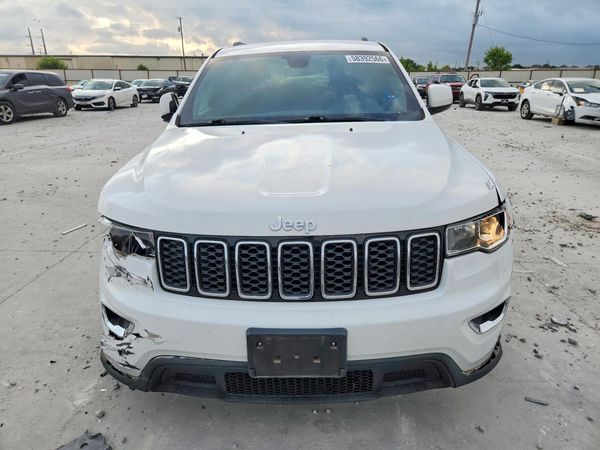 2020 JEEP GRAND CHEROKEE LAREDO 4X2