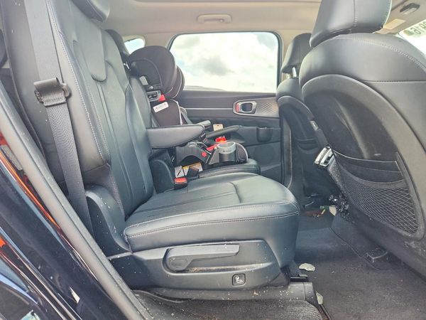 2021 KIA SORENTO