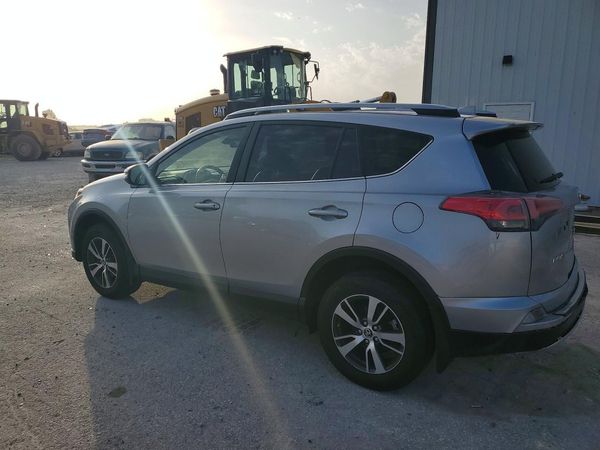 2018 TOYOTA RAV4 Adventure/XLE