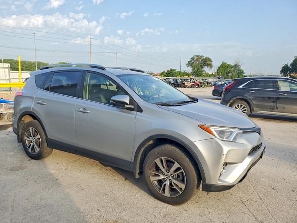 2018 TOYOTA RAV4 Adventure/XLE