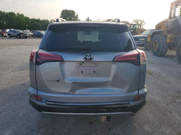 2018 TOYOTA RAV4 Adventure/XLE