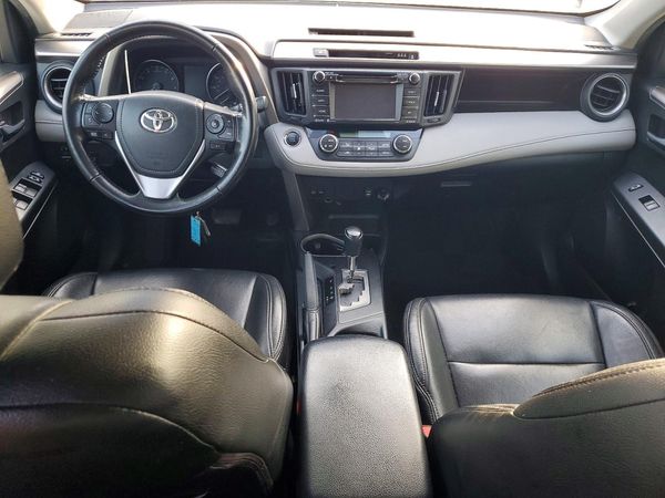 2018 TOYOTA RAV4 Adventure/XLE
