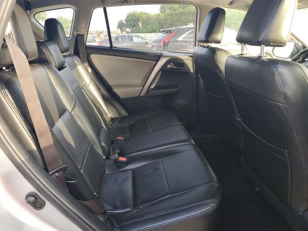 2018 TOYOTA RAV4 Adventure/XLE