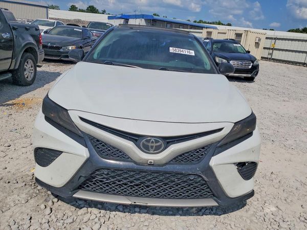 2018 TOYOTA CAMRY XSE
