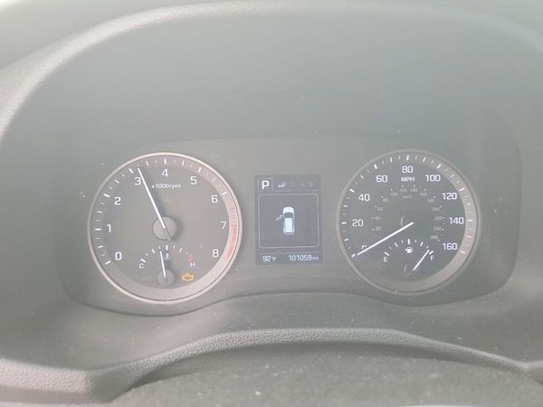 2018 HYUNDAI TUCSON