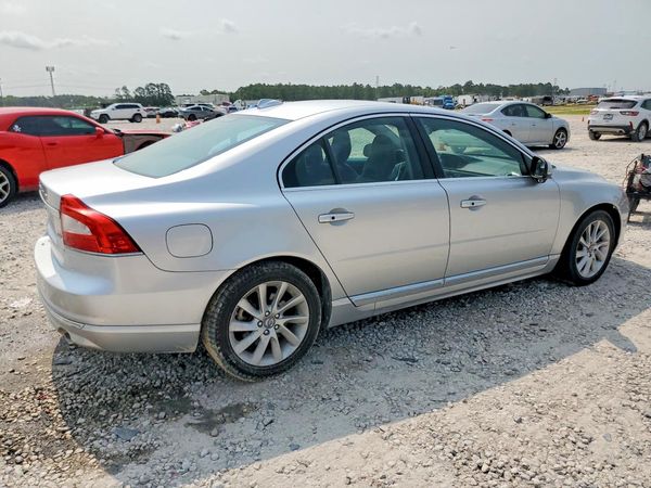 2015 VOLVO S80 Premier (non R design)