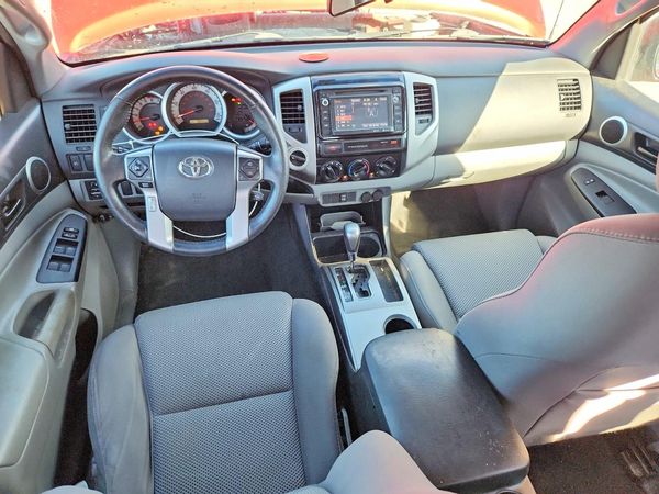 2015 TOYOTA TACOMA