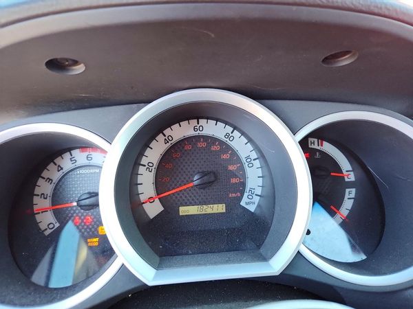 2015 TOYOTA TACOMA
