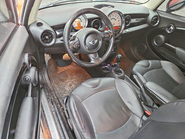 2013 MINI COOPER