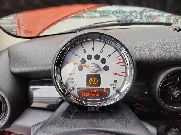 2013 MINI COOPER