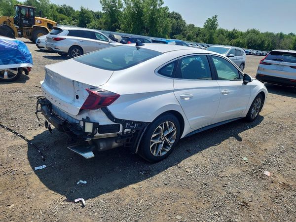 2021 HYUNDAI SONATA