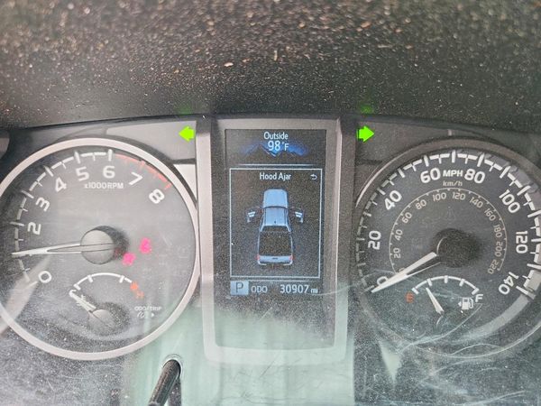 2019 TOYOTA TACOMA SR5