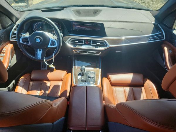 2019 BMW X7 xDrive50i