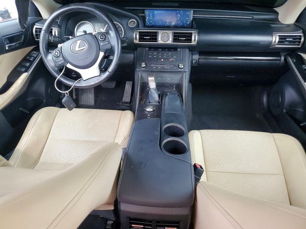 2015 LEXUS IS 250