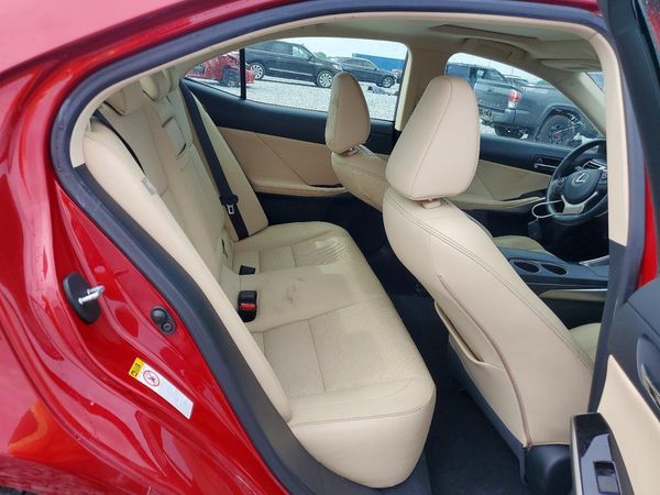 2015 LEXUS IS 250